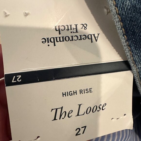 Abercrombie & Fitch Women's High Rise Jeans - Classic Blue - Picture 7 of 13